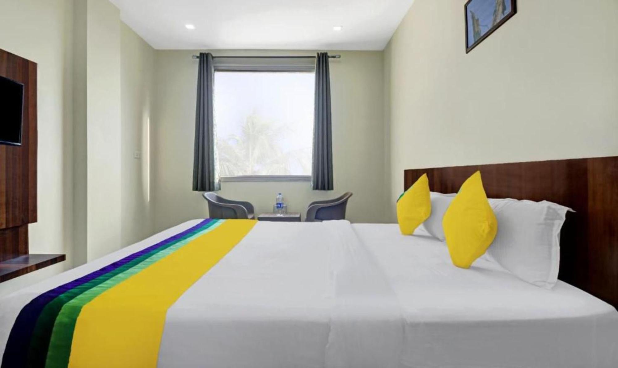 Hotel Ravi Residency Bharatpur Bagian luar foto